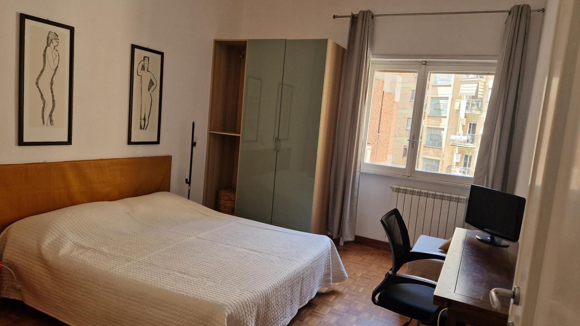 Via Tiburtina Vicino Universita E Stazione Intero Per La Tua Vacanza A Appartamento *